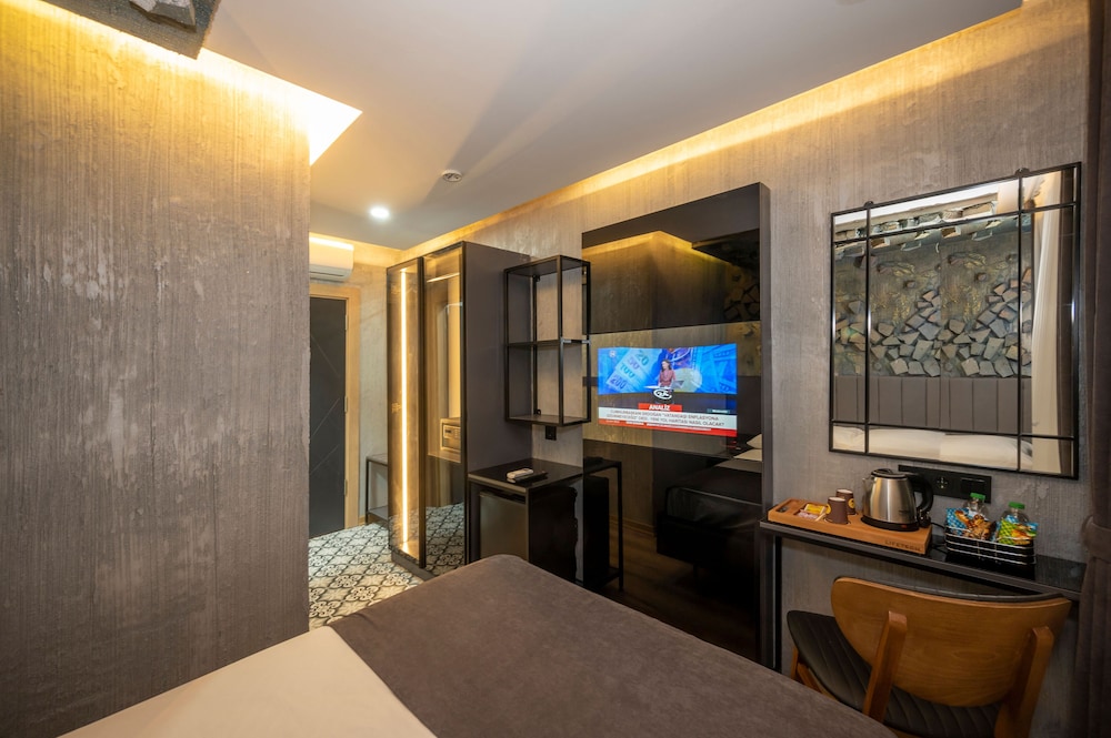 Continental Airport Hotel 10