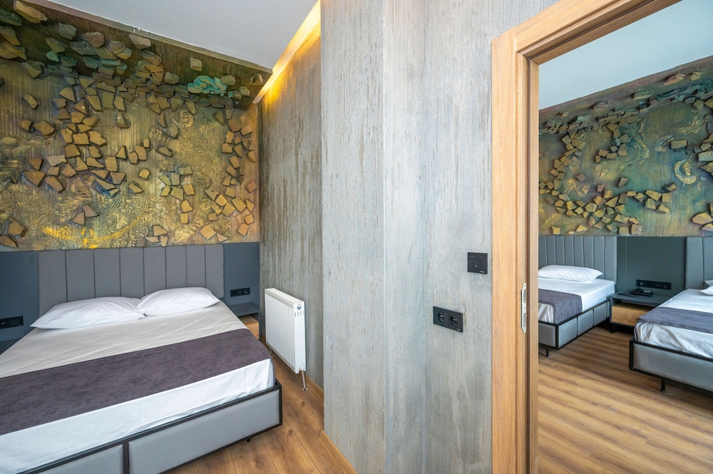 Continental Airport Hotel 14