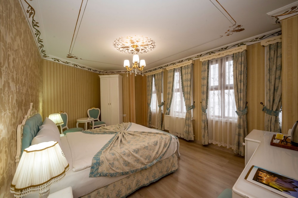 Villa Paradiso Hotel 2