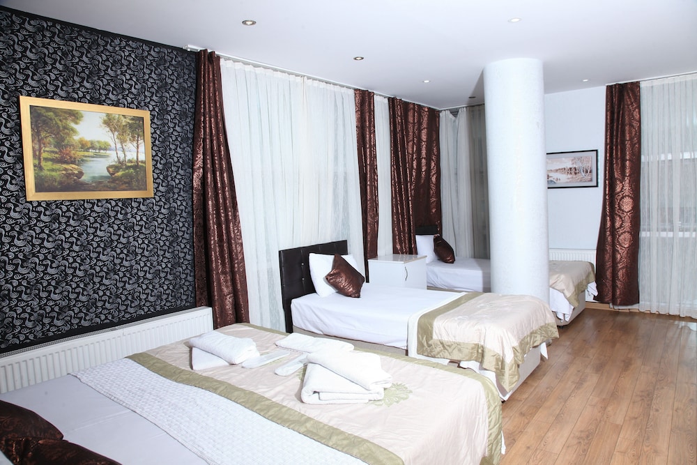 Garden Hill Hotel 2