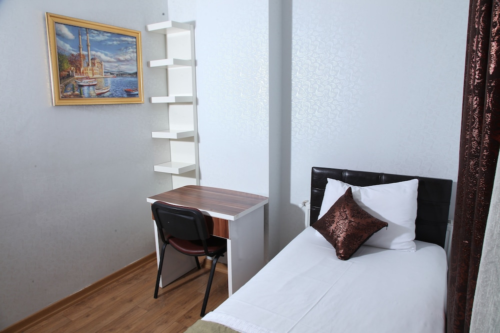 Garden Hill Hotel 14
