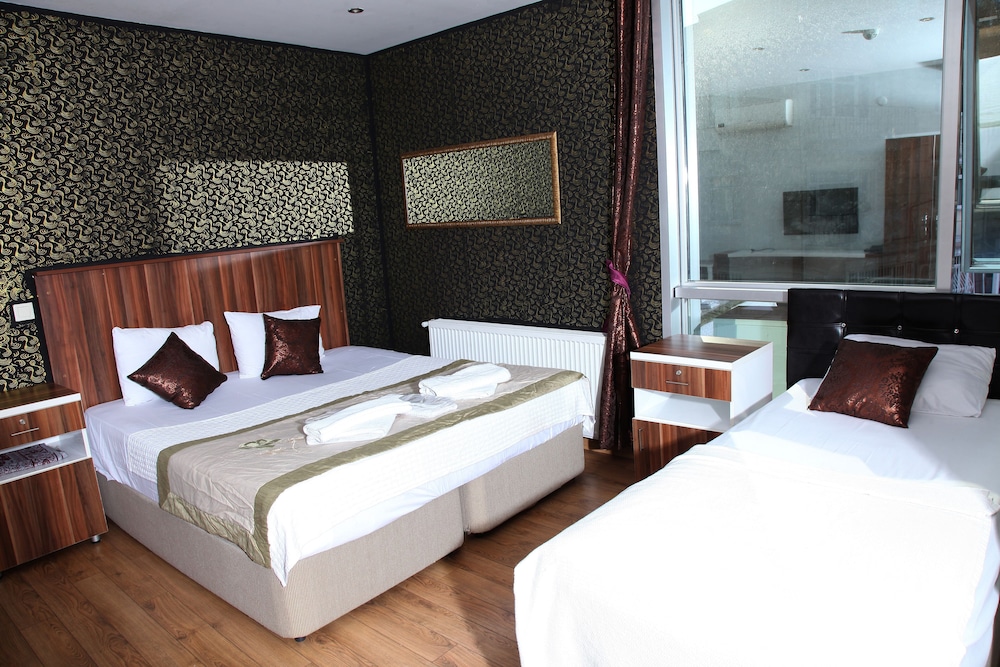 Garden Hill Hotel 4