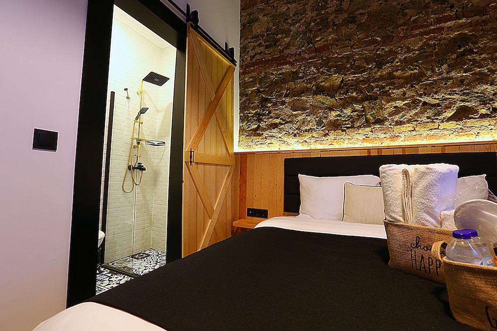 Kamil Bey Suites Beyoglu 18