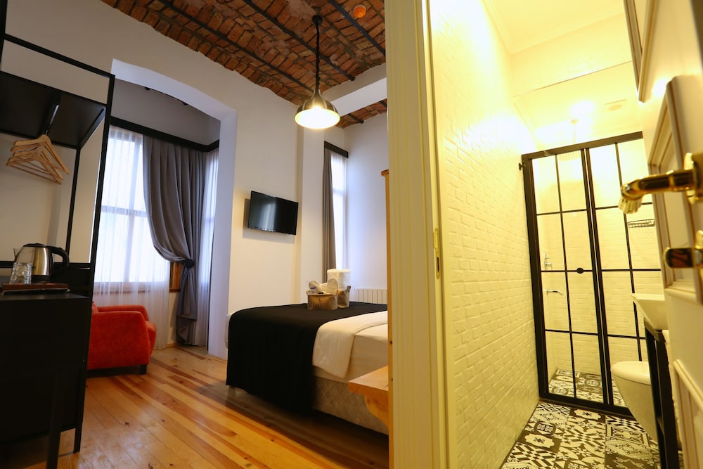 Kamil Bey Suites Beyoglu 5