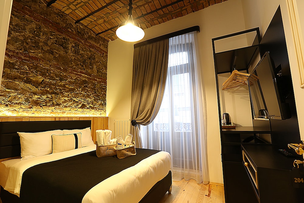 Kamil Bey Suites Beyoglu 14