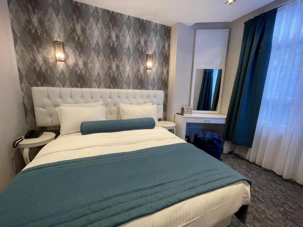 Weingart Seaside Hotel 24