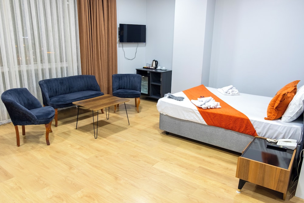 Zoom Hotel 21