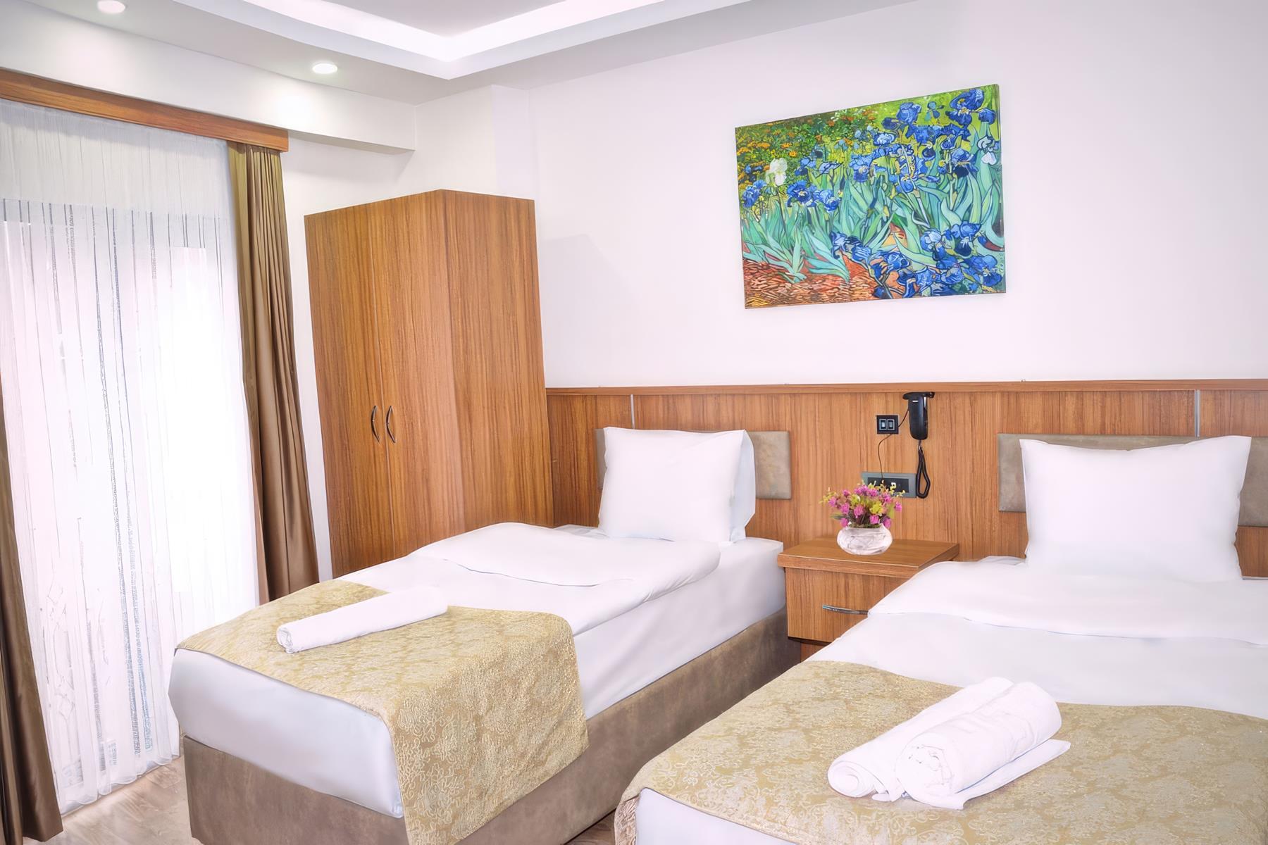 Hotel La Sera 10