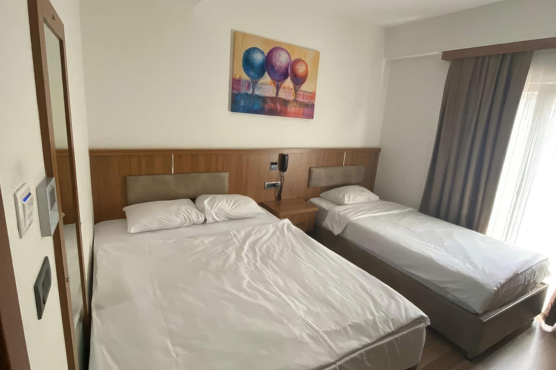 Hotel La Sera 11