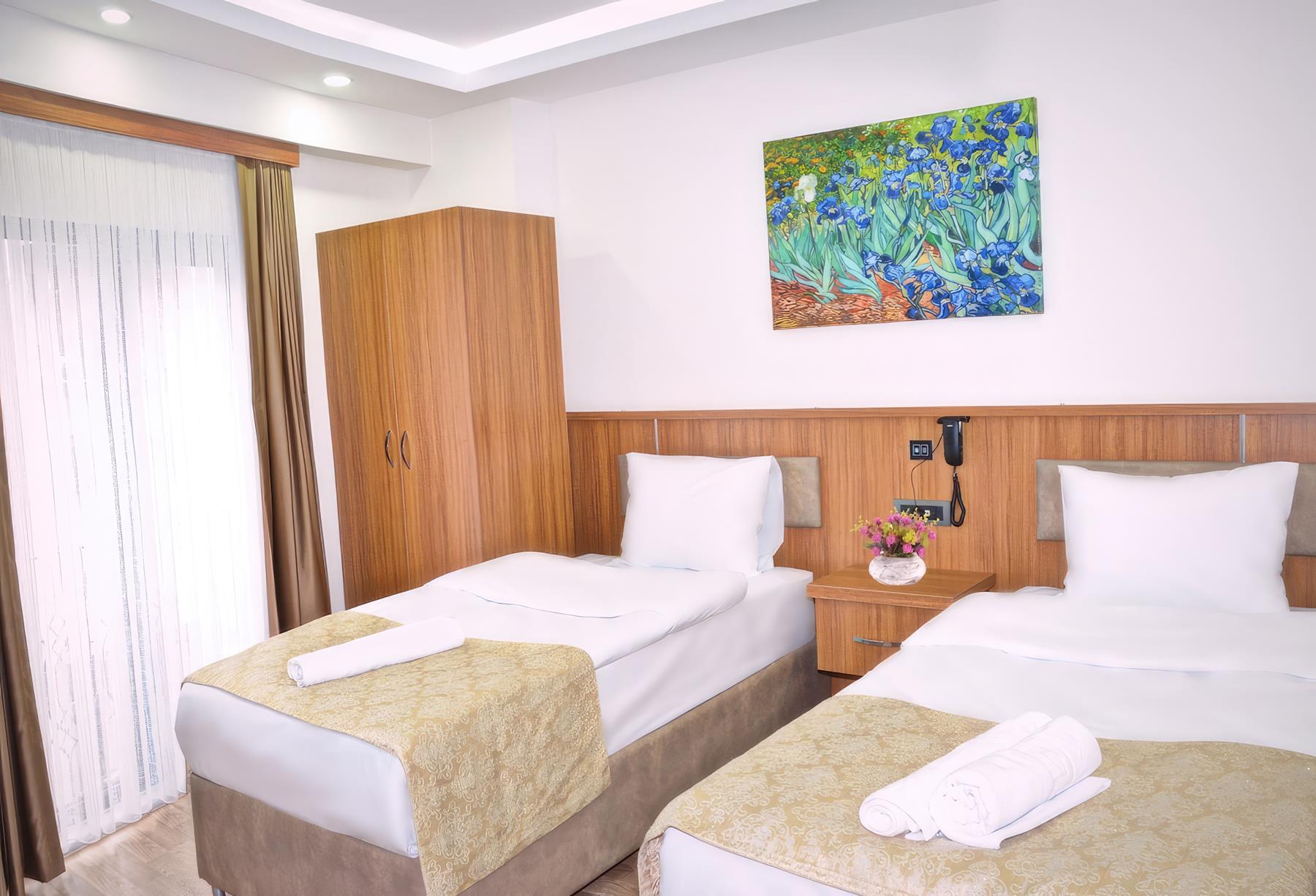 Hotel La Sera 22