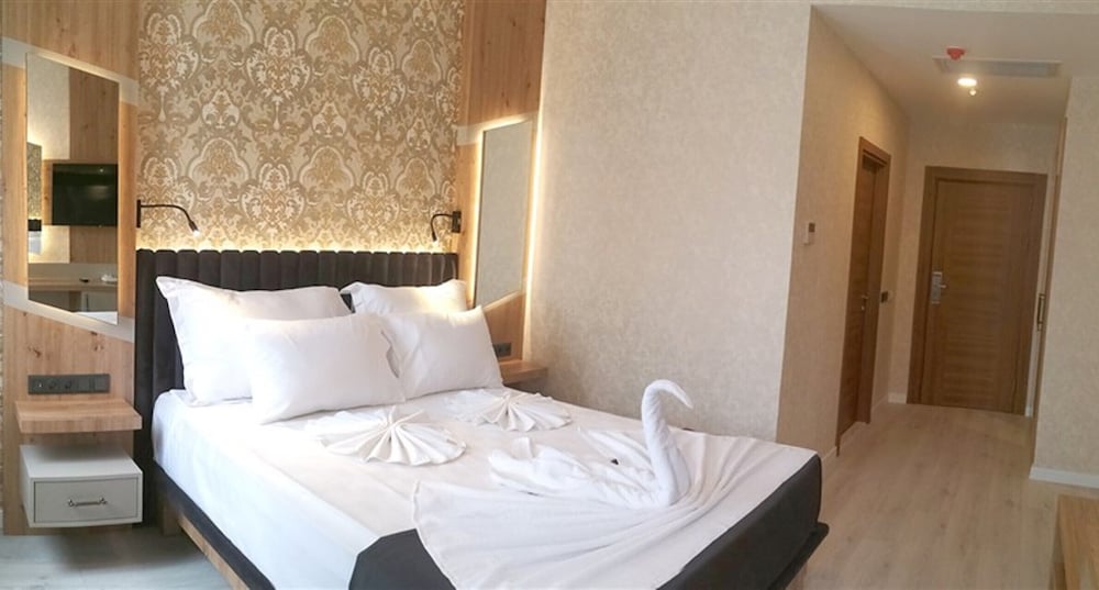 Isnova Hotel 19