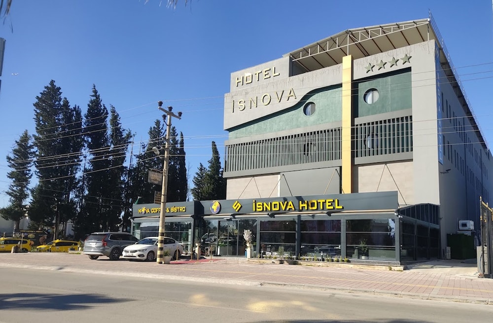 Isnova Hotel 1