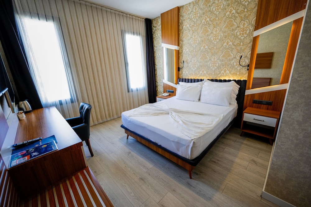 Isnova Hotel 14
