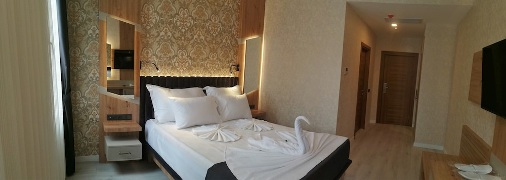 Isnova Hotel 11