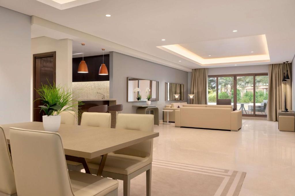 Wyndham Residences The Palm 17