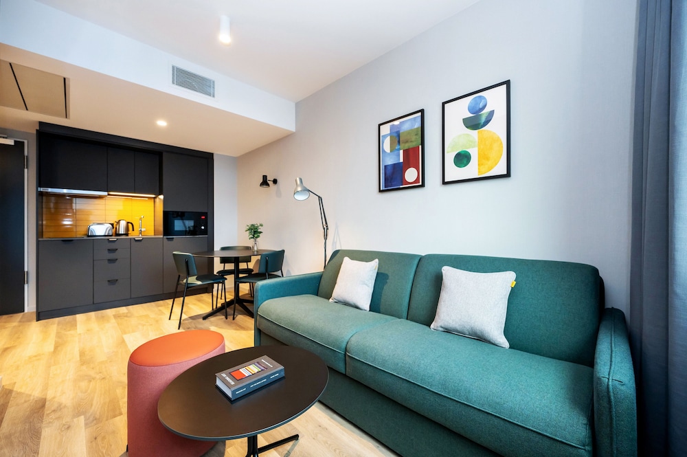 Staycity Aparthotels Frankfurt Airport 9