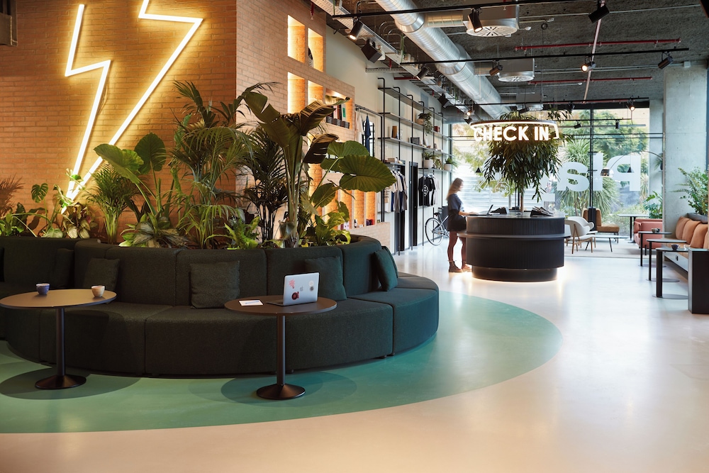 The Social Hub Barcelona Poblenou 3