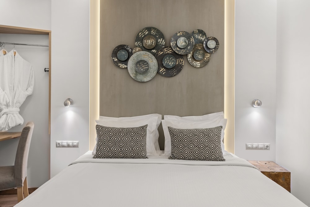 Athens Warehouse Boutique Hotel & Suites 9