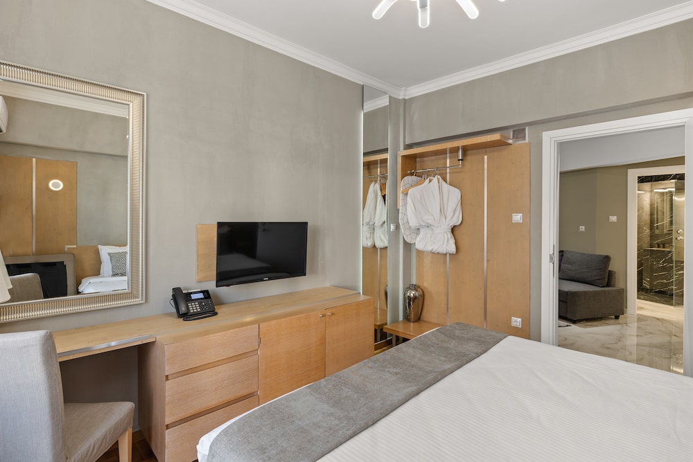 Athens Warehouse Boutique Hotel & Suites 6