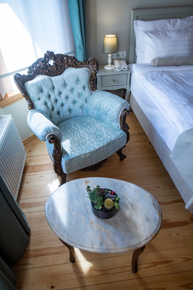 Ikiz Konak Boutique Hotel 18