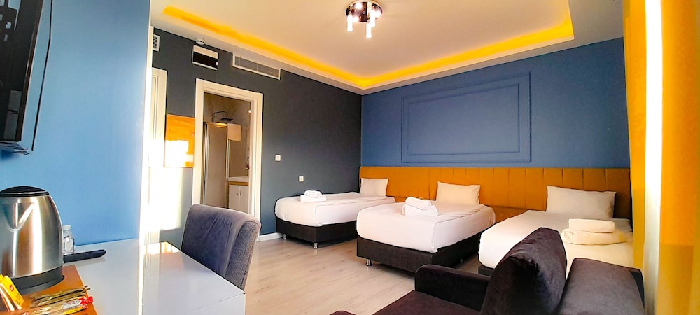 Alemeyn The Taksim Leons Hotel Cafe & Spa 17