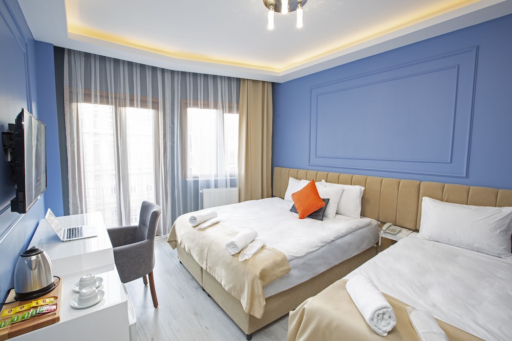 Alemeyn The Taksim Leons Hotel Cafe & Spa 4
