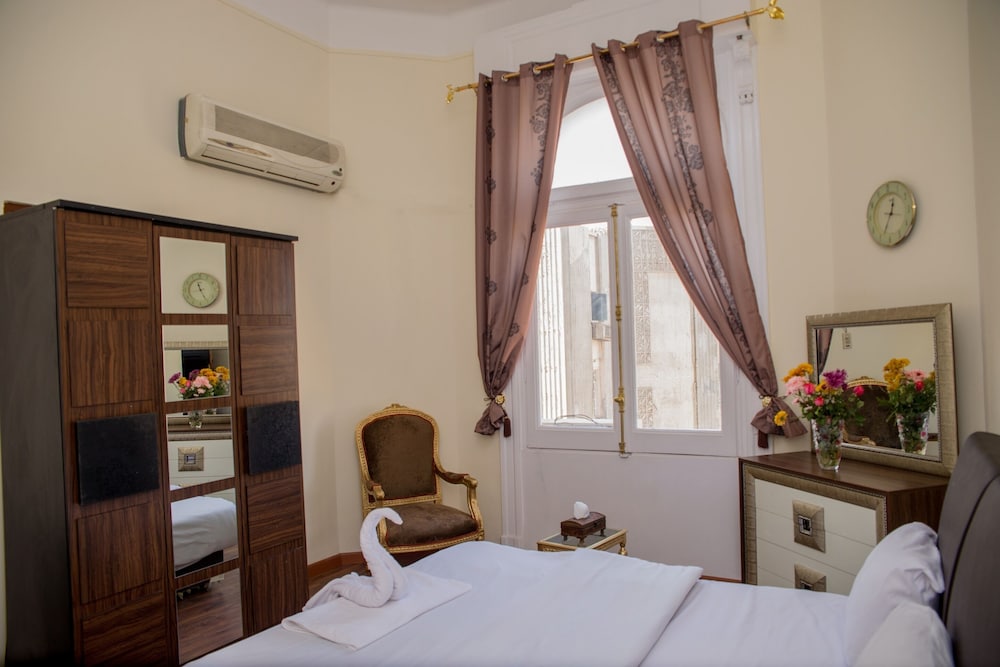 Grand Talat Harb Plaza 24