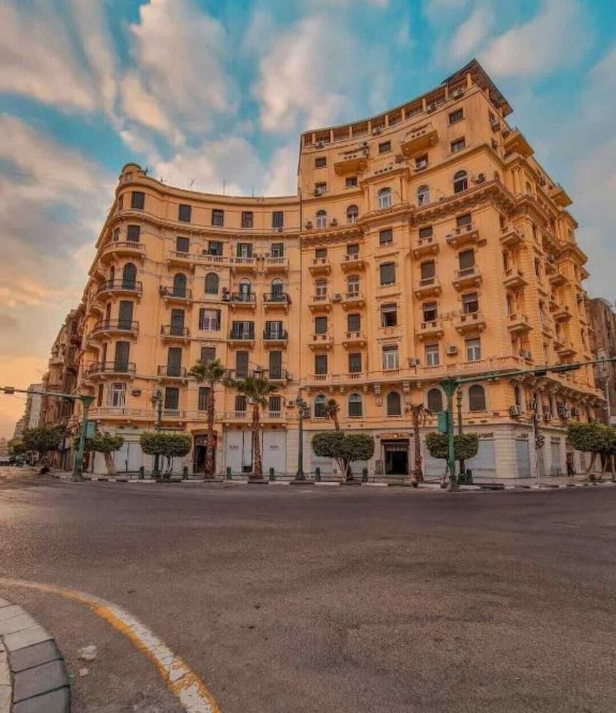 Grand Talat Harb Plaza 1