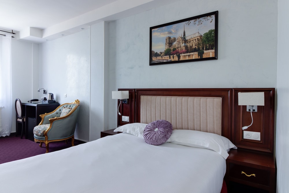 Hotel Royal 19