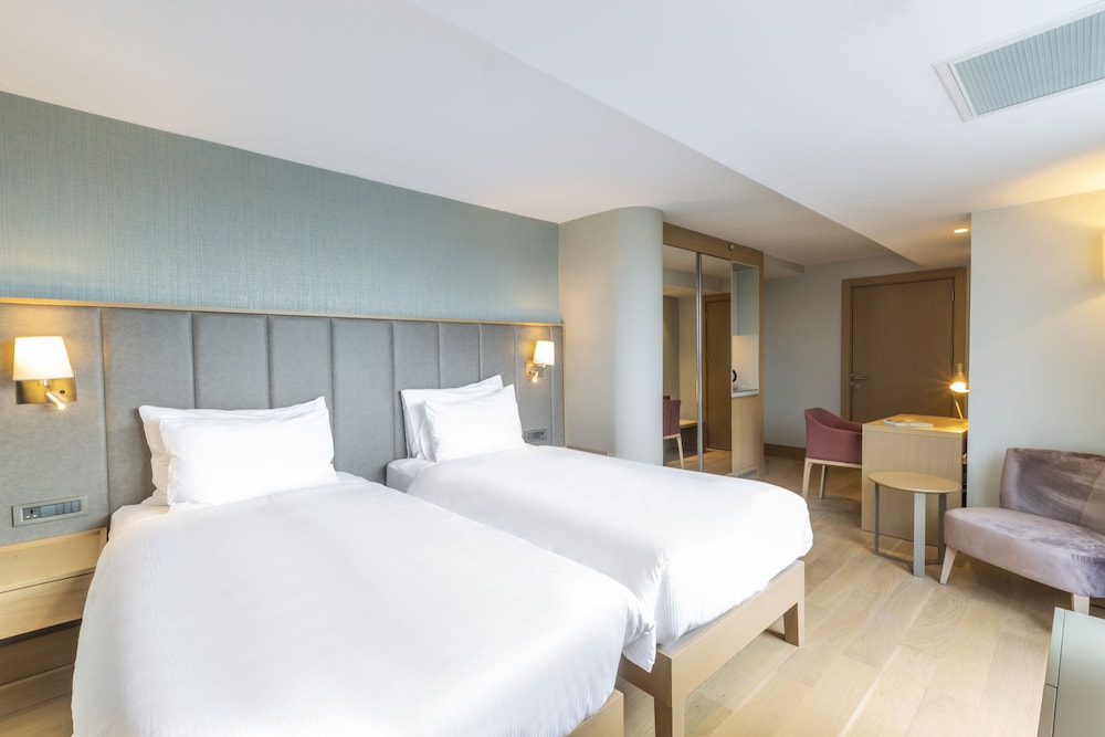 Radisson Hotel İstanbul Harbiye 16