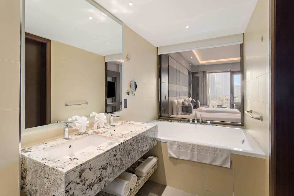Ramee Dream Hotel Downtown 20