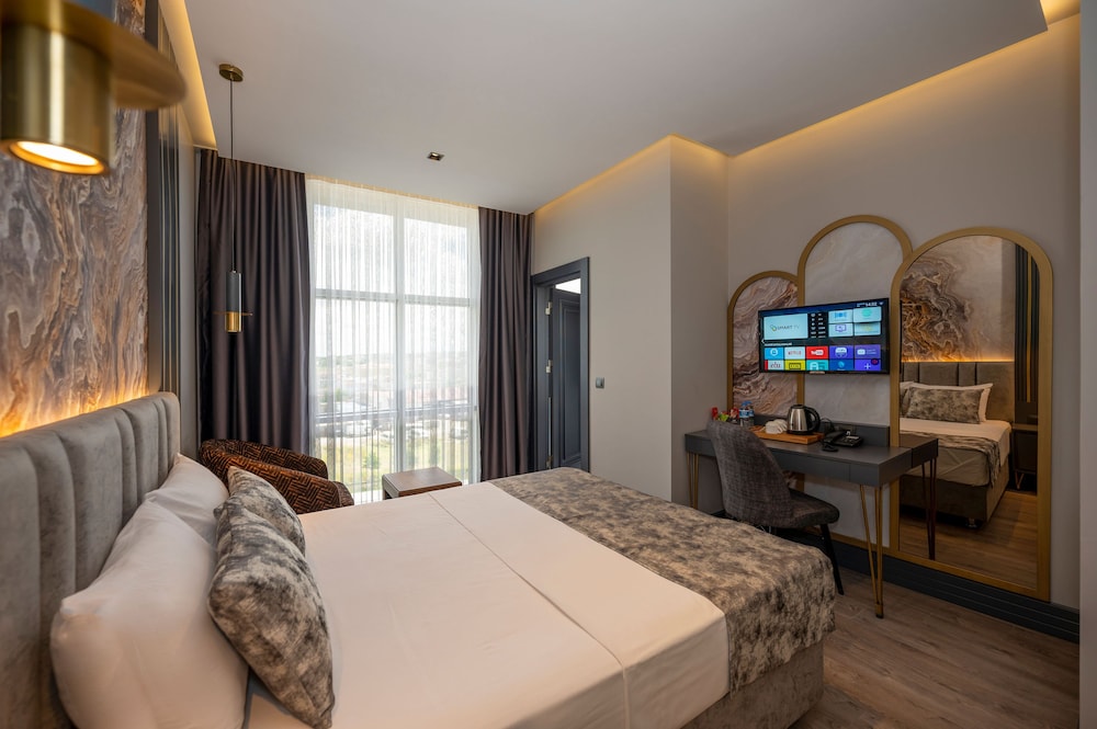 World Class Airport Hotel 19