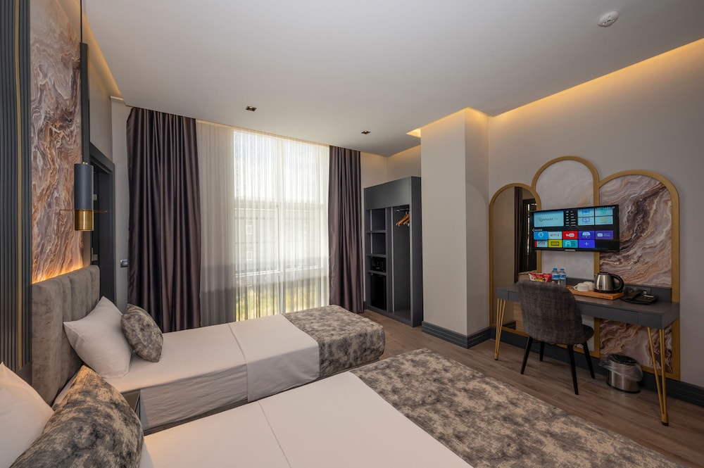 World Class Airport Hotel 7