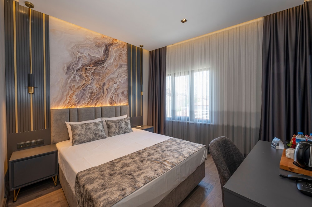 World Class Airport Hotel 9