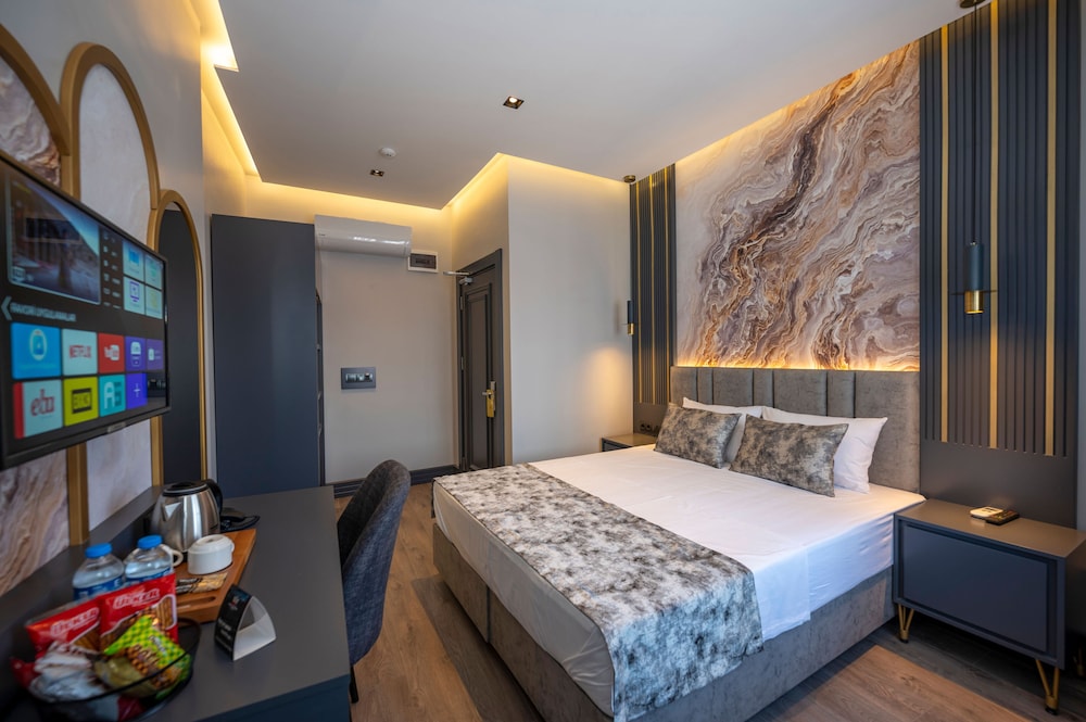 World Class Airport Hotel 14