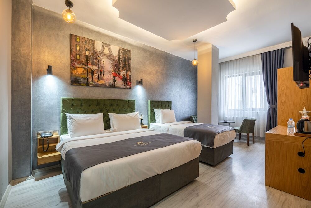 Monezza Hotel 18