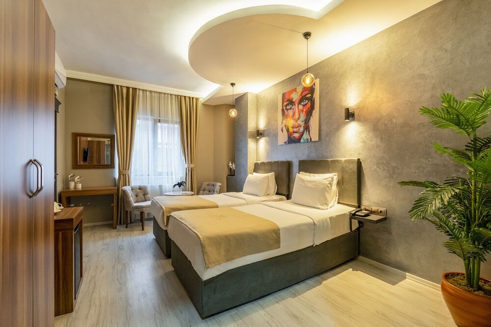 Monezza Hotel 20