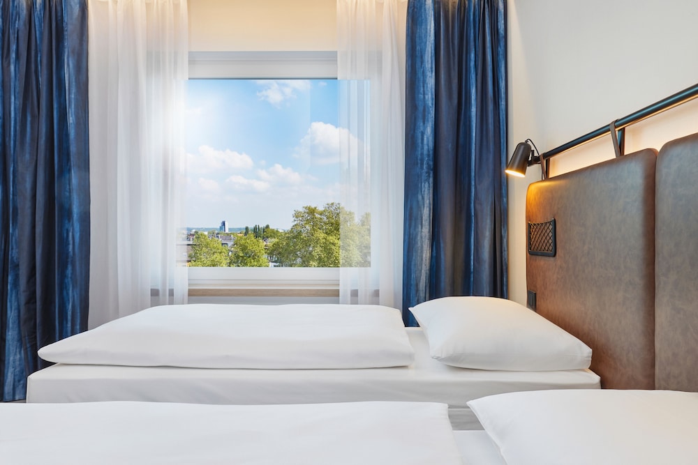 H2 Hotel Düsseldorf City 6