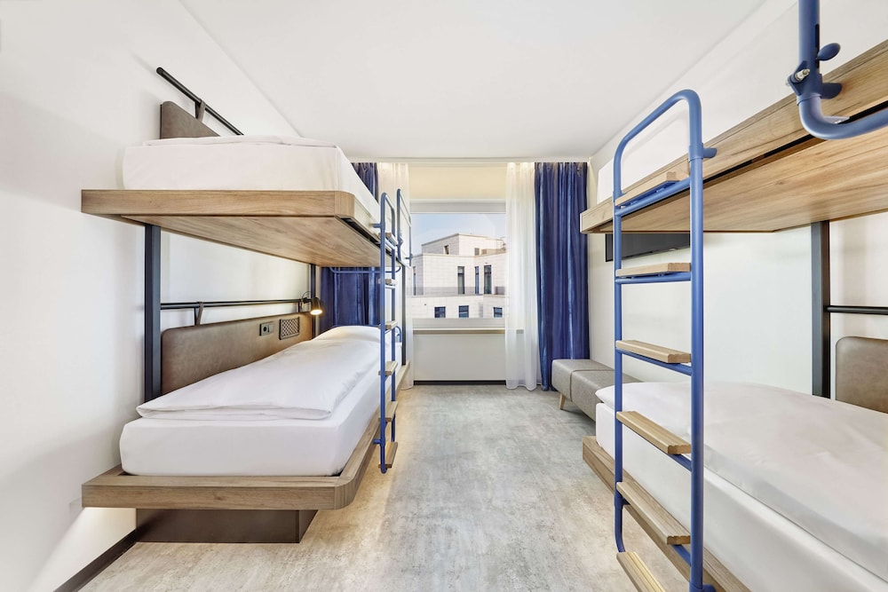 H2 Hotel Düsseldorf City 11