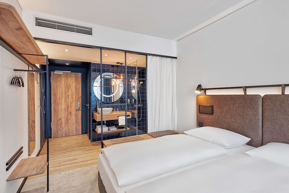 H2 Hotel Düsseldorf City 14