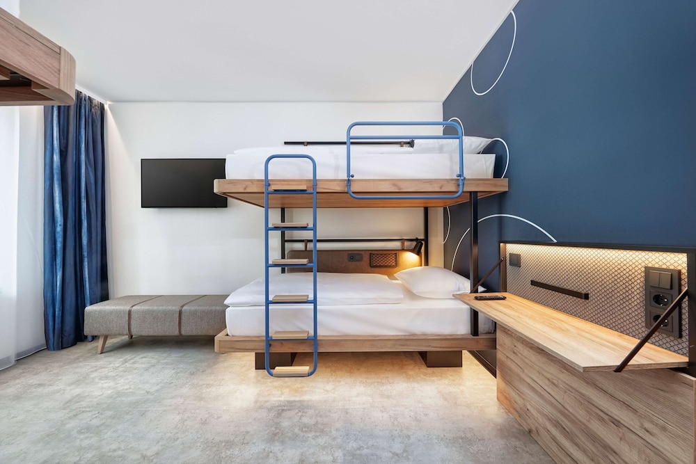 H2 Hotel Düsseldorf City 13
