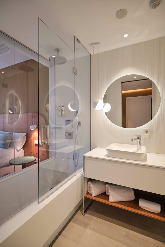 Hotel Marina Badalona 8