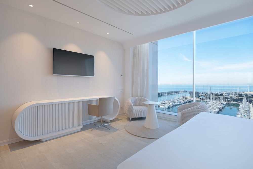 Hotel Marina Badalona 4