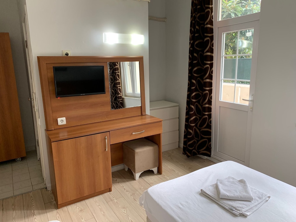 Belcan Hotel 10