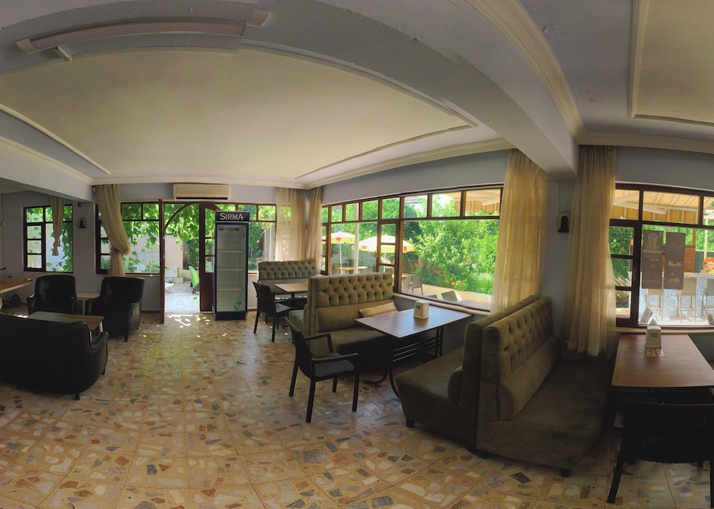 Belcan Hotel 16