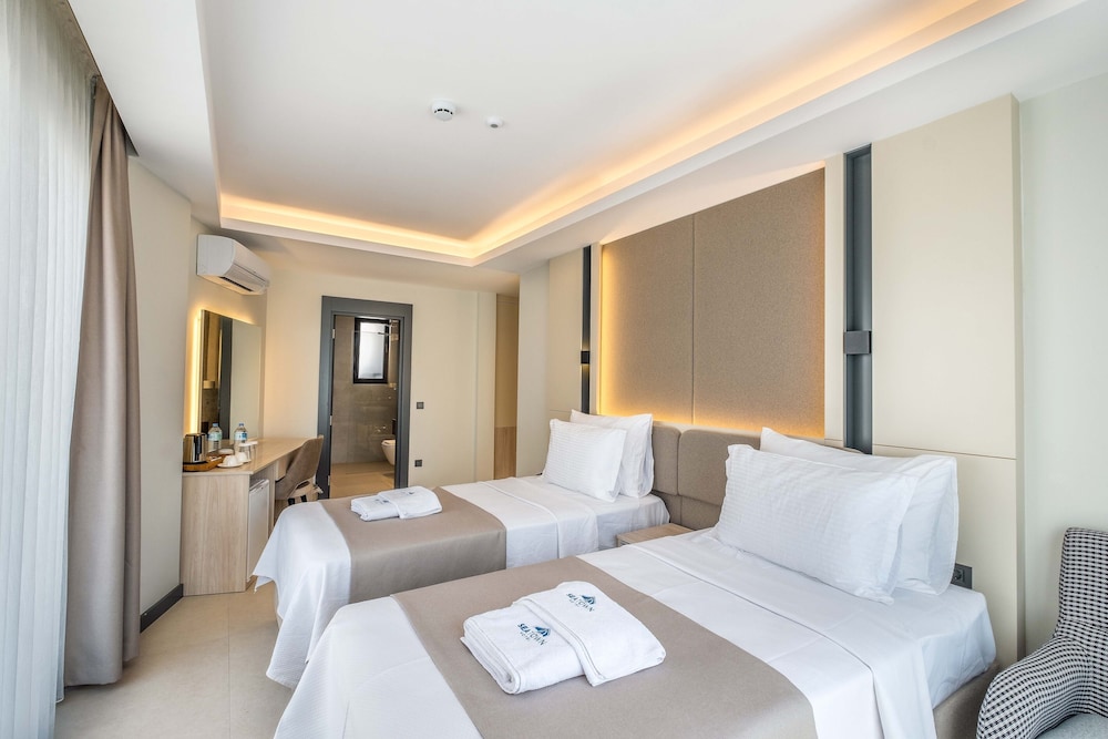Seatown Hotel 9