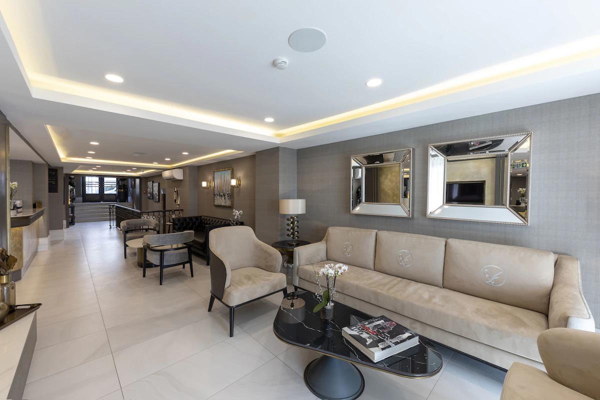 Mula Hotel 9