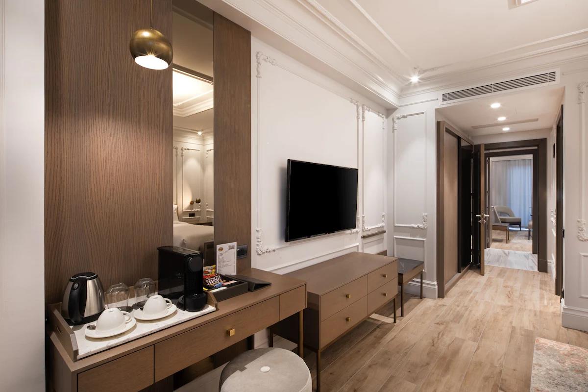 Mula Hotel 12
