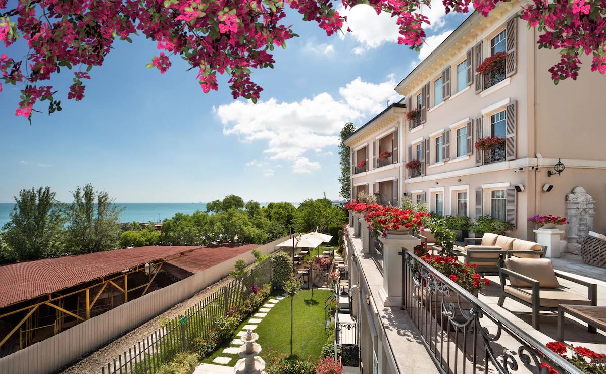 Mula Hotel 4