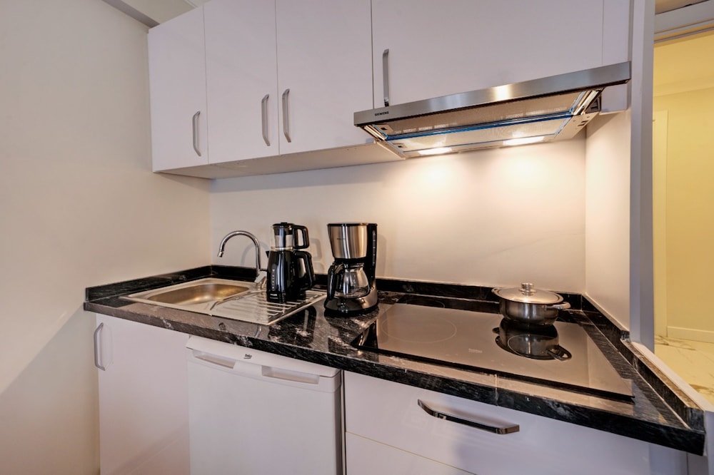 Etiz Residences 14
